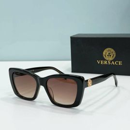 Picture of Versace Sunglasses _SKUfw55825929fw